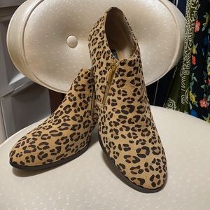 AJ Valenci Leopard Boots 12W